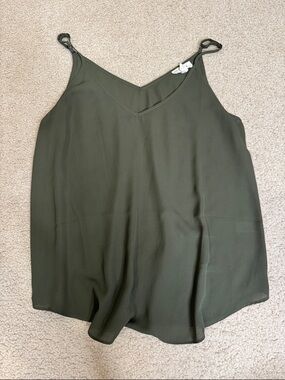 Women's Olive Green V-Neck Spaghetti Strap Camisole